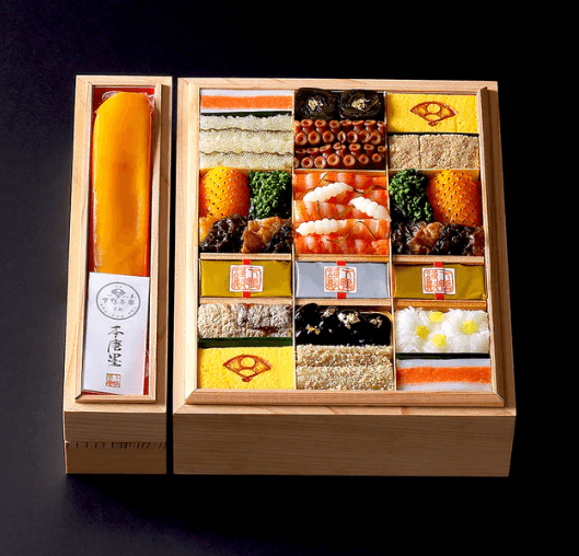 【本店】特製和おせち 二段+合鴨鍋の商品画像